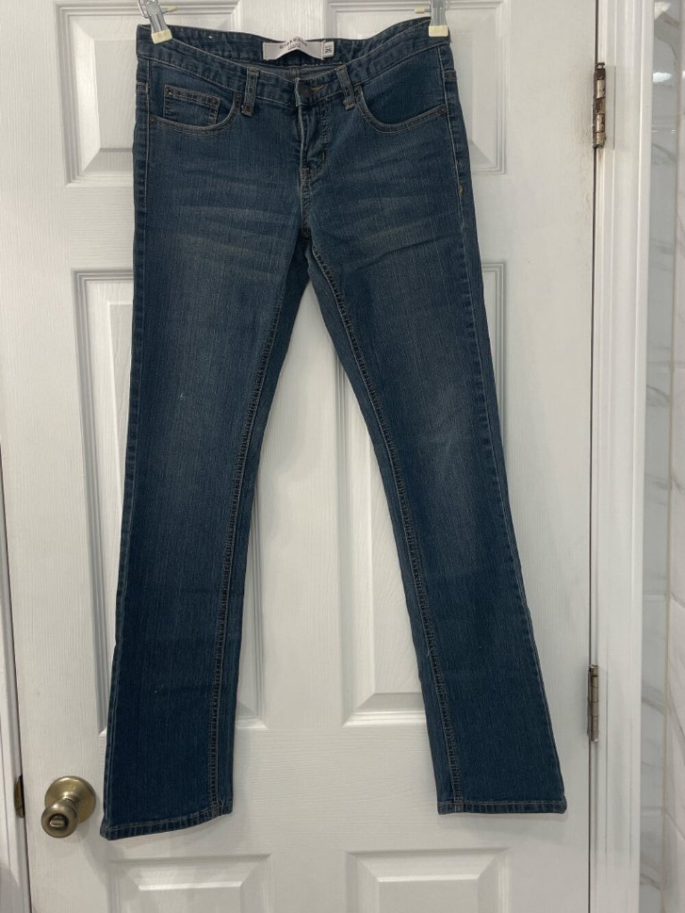 Vintage Y2k Giordano Skinny Fit Straight Leg Jeans
